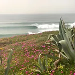 Ericeira Soulsurfers Guesthouse