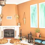 Guest house Ericeira Soulsurfers Guesthouse *
