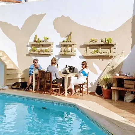 Pensión Soulsurfers Ericeira